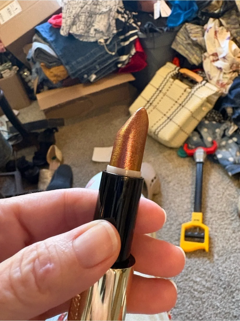 Isamaya Diamond Lip Glow in Outlaw